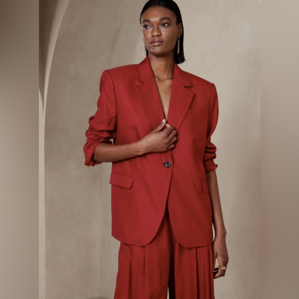 Banana Republic relaxed Lina boxy linen blend blazer , red - XS petite